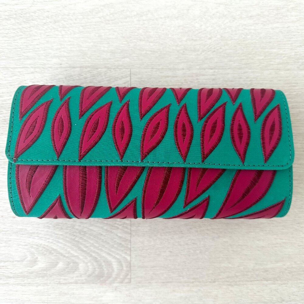 Nanette Lepore Clutch Green Fuchsia  Pink Leather Leaves Stitched (Never Worn)